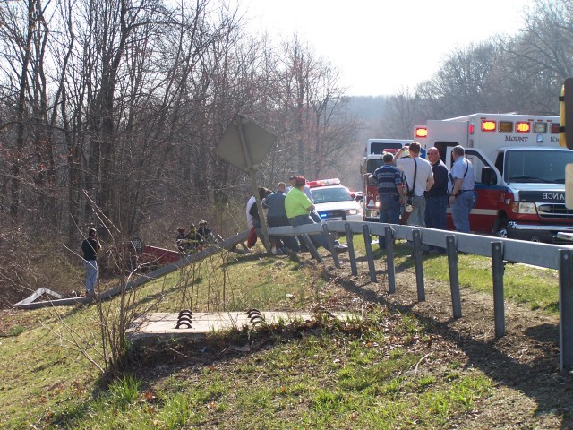 Rollover Saw Mill River Parkway - March 2006