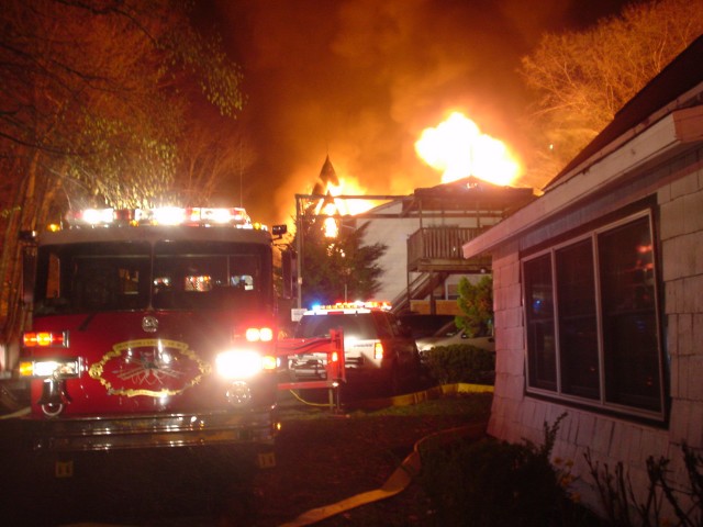 Mount Kisco T-14 operates at a working fire at Yeshiva Farms