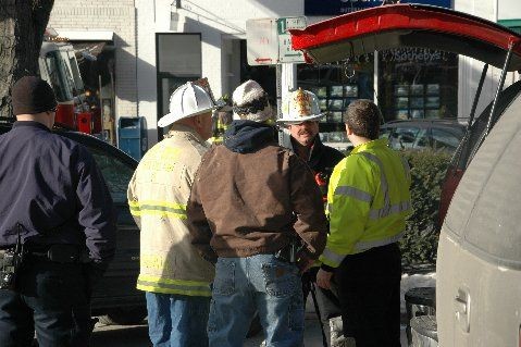 Command Post-95 Katonah Avenue (12/15/07)