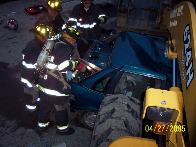 Company Trunk Tunneling Extrication Drill - April 2005