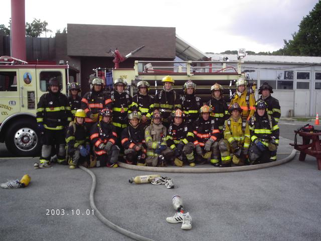 FF-1 class poses with E-105 at WC Fire Training Center. (7/24/08)