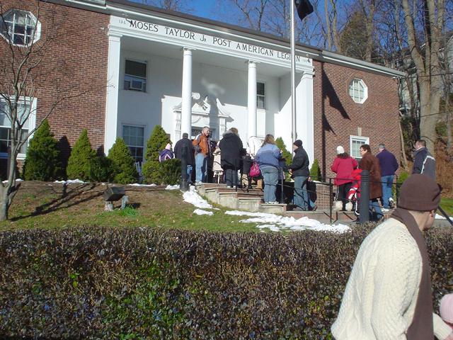 Fire truck riders head inside the Mt. Kisco American Legion to meet Santa Clause. X-mas rides (12/12/09)